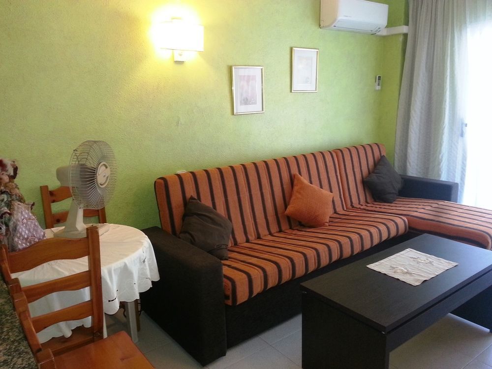 Apartbeach Royal Apartments Salou Exteriör bild
