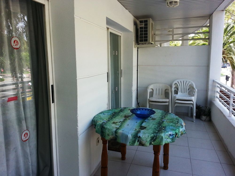 Apartbeach Royal Apartments Salou Exteriör bild