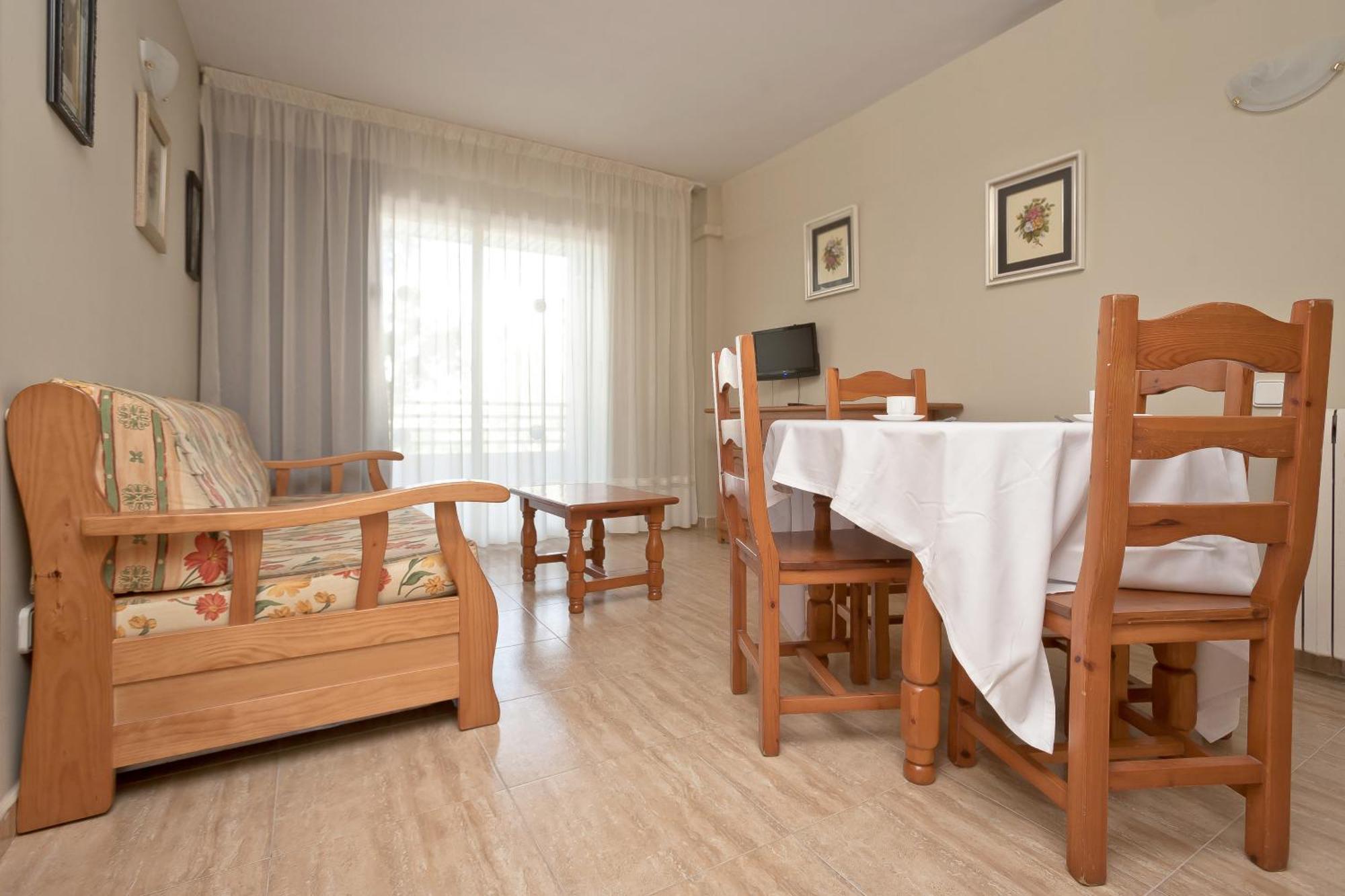 Apartbeach Royal Apartments Salou Exteriör bild